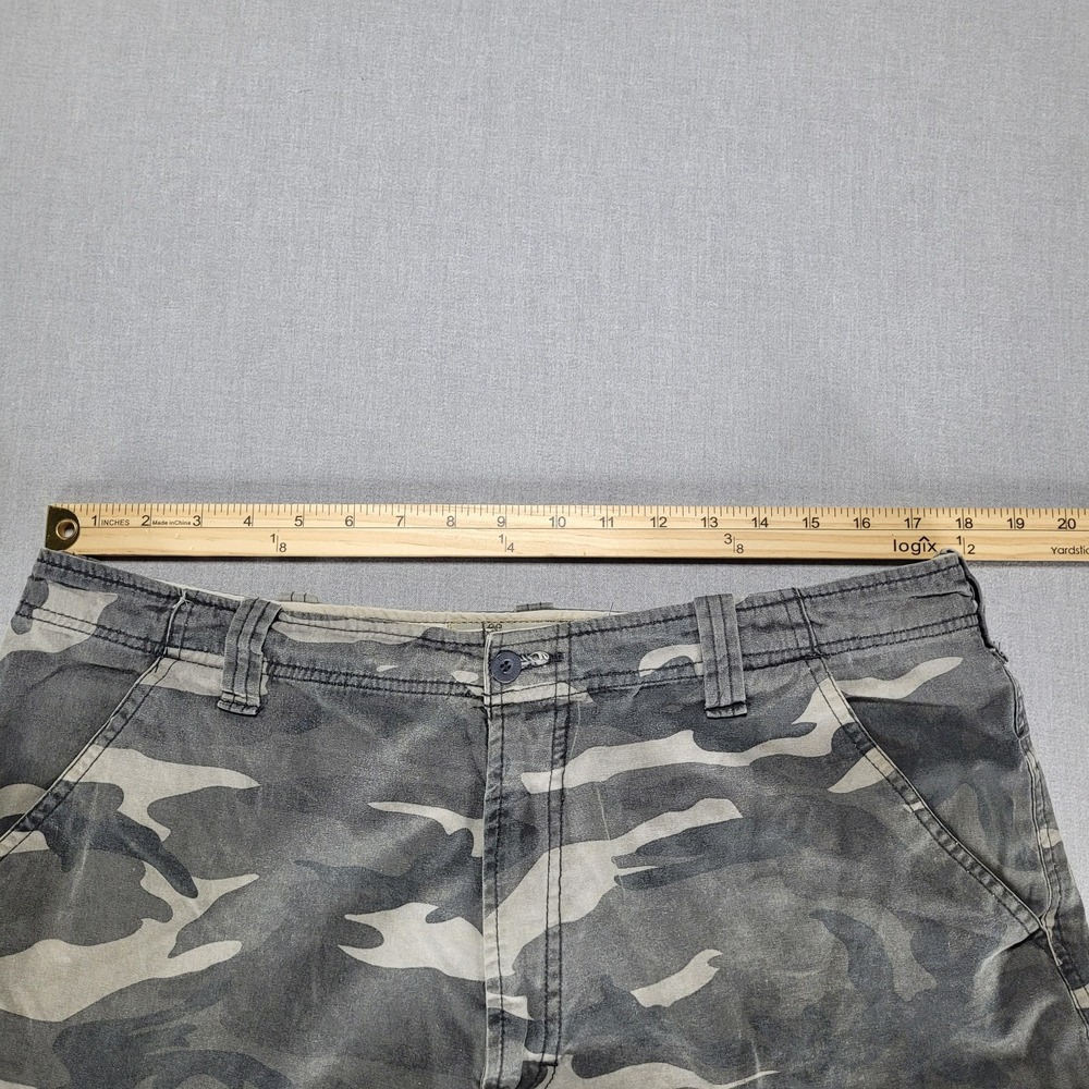 VTG Lee Dungarees Camo Cargo Shorts 36 Utility Military Y2K Heavy Cotton Twill - Picture 7 of 9